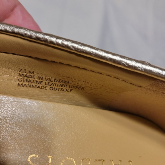 Talbots Gold Flats Slip-On Loafers - Picture 9 of 9